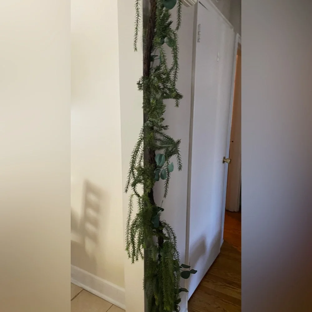 6ft hanging Pine Garland